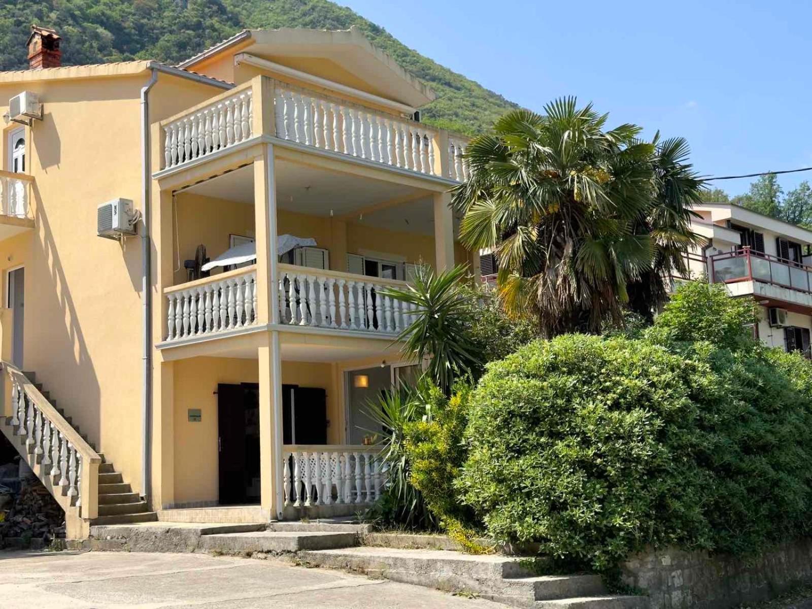 Apartments Asya Kotor Exterior photo